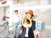 d:\広美のバックアップ\写真\Alley Cats Big Band\浜松jazzday 2010.10.17\ha1.jpg